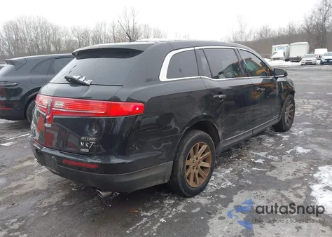 2014 Lincoln Mkt Livery z USA, uszkodzony, nr VIN 2LMHJ5NKXEBL56193
